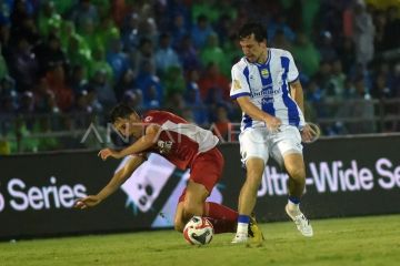 Semen Padang FC dikalahkan Persib Bandung