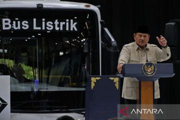 Prabowo harap Pemprov hingga TNI beli kendaraan listrik dalam negeri