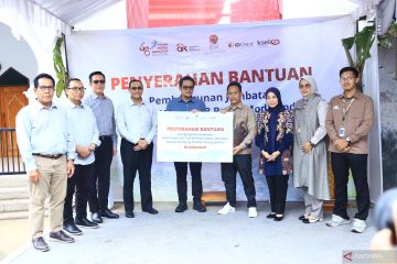 Pasar modal RI salurkan bantuan pembangunan Jembatan Cikotak di Banten