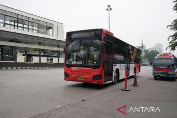 Transjakarta rute B11 kini kembali berhenti di Summarecon Bekasi