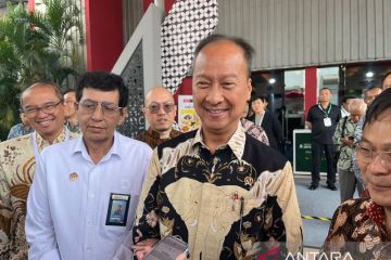 Menperin upayakan gangguan suplai plastik tak bebani IKM