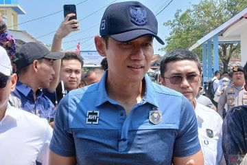 AHY dukung pengembangan dermaga hingga pabrik es di Kampung Nelayan