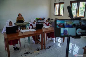 Pelaksanaan TKA sekolah terdampak erupsi Gunung Semeru