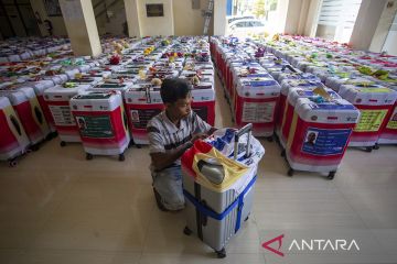 Pengumpulan koper bagasi jamaah calon haji