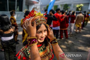 Karnaval Hari Kartini di Bandung