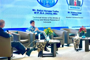 TAM ESDM: Akselerasi PLTS jadi tulang punggung transisi energi RI