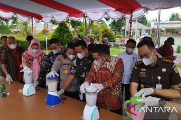 Kejari Bangka Selatan musnahkan barang bukti tindak pidana umum yang inkrah