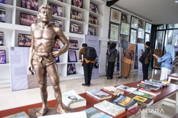 Napaktilas 71 Tahun KAA di Bandung: Ada patung Sukarno hingga arsip bersejarah yang wajib anda lihat!