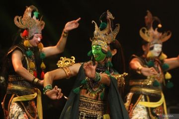 Pergelaran wayang topeng malangan Candrasmara