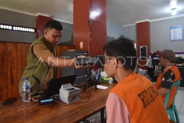 Pelayanan kependudukan di rutan Padang