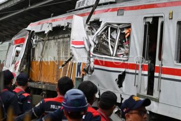 Pascakecelakaan kereta api di Stasiun Bekasi Timur