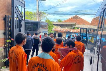 Berkas lengkap, 35 WNA India tersangka judi daring dilimpahkan ke Kejari Denpasar