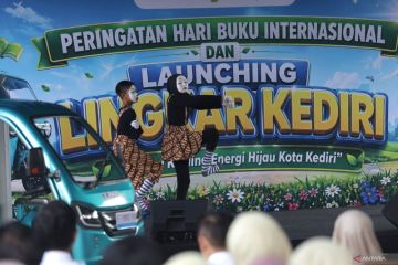 Literasi keliling dengan energi hijau di Kota Kediri