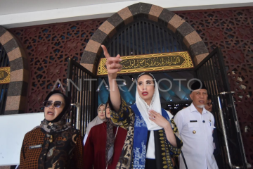 Menpar kunjungi Masjid Raya Syekh Ahmad Khatib Al Minangkabawi