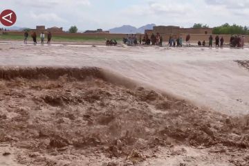 Banjir tewaskan 77 orang, Afghanistan waspada hujan lanjutan