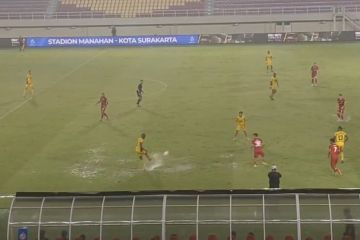 Disebut mirip sawah tergenang, Pemkot Solo benahi Stadion Manahan