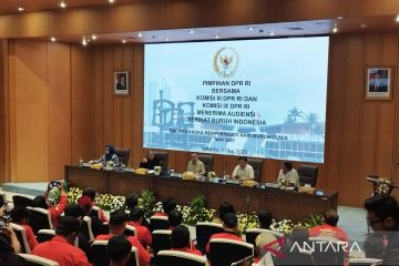 Dasco dan jajaran DPR terima aliansi Gebrak saat Hari Buruh 2026