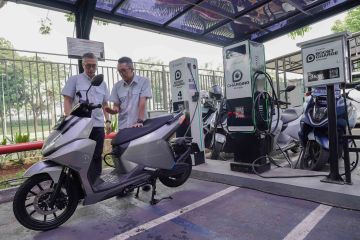 ALVA hadirkan fasilitas motor listrik terpadu ALVA Studio Indy Bintaro