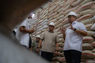 Komisi VI-Bulog jamin pasokan beras Sumbar mencukupi hingga awal 2027