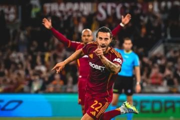 Roma perpanjang kontrak Mario Hermoso, permanenkan Donyell Malen