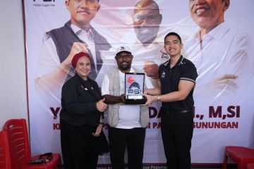 Kaesang sambangi kantor PSI Papua Pegunungan
