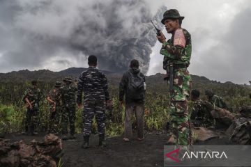 Kondisi terkini pencarian korban erupsi: Tim SAR sisir radius rawan di tengah ancaman abu vulkanik Gunung Dukono