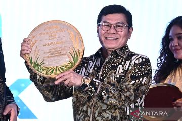 ANTARA raih penghargaan dari Perum Bulog