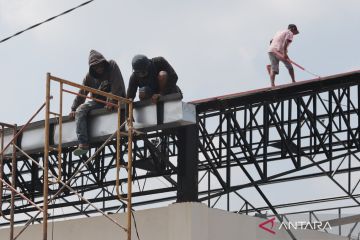 Ekonom soroti kualitas penyerapan kerja saat pertumbuhan 5,61 persen