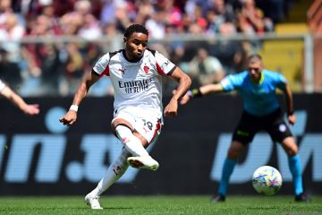 AC Milan kembali ke jalur kemenangan di kandang Genoa