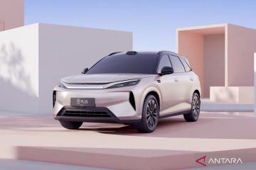 BYD Atto 3 generasi baru hadir dengan pengisian daya cepat