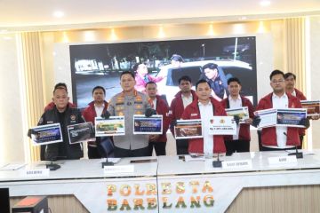Polresta Barelang tetapkan 3 tersangka pengelola waralaba judi online