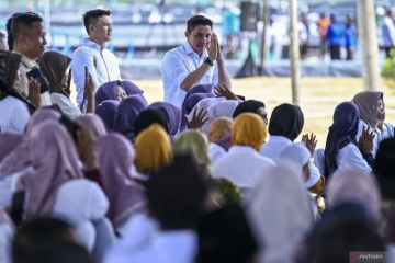 Seskab Teddy borong 35 sapi kurban dari peternak Boyolali