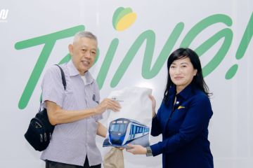 MRT Jakarta libatkan lansia jadi petugas stasiun pada Hari Lanjut Usia