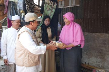 Baznas kirim daging kurban untuk warga prasejahtera di Jurangmangu
