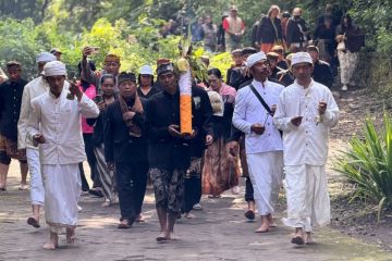 Rangkaian Yadnya Kasada 2026 dimulai dengan ritual "Mendak Tirta"