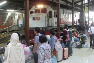 Daop 9 operasikan 28 perjalanan kereta pada libur panjang Hari Buruh
