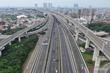 Volume kendaraan melintas tol MBZ naik 45,6 persen saat libur Waisak