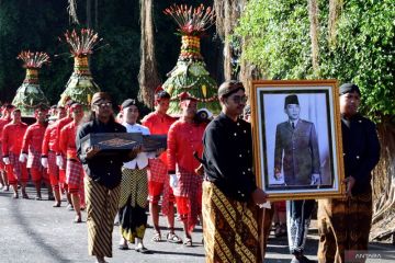 Upacara adat Grebeg Pancasila di Blitar
