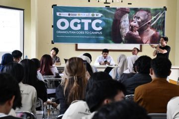 PLN usung OGTC&nbsp;ajak mahasiswa UPR peduli lingkungan hingga orangutan