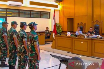 Empat personel TNI penyiram Andrie Yunus dituntut 2,5 tahun penjara