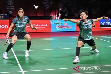 Tiwi/Fadia lolos ke babak 16 besar