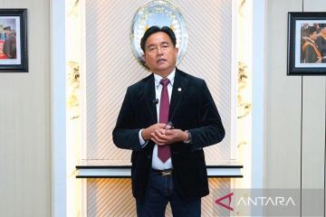 Menko Yusril tegaskan tak ada lagi jalur cepat ITAS dan ITAP untuk WNA