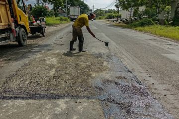 Gubernur Jateng: Perbaikan jalan jangan asal-asalan