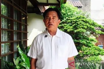 Menko Yusril ungkap masih banyak pungli dilakukan jajaran birokrasi