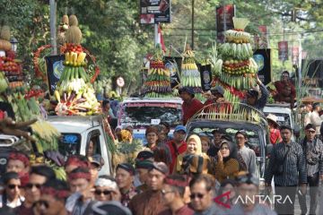 Kirab Boyong Natapraja dan sedekah bumi di Nganjuk