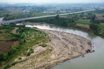 Aktivitas galian C ancam bantaran sungai Batang Anai