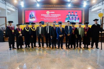 Abidin Fikri raih doktor dengan disertasi soal pemerataan tenaga medis