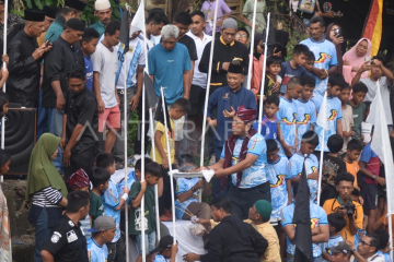 Prosesi pertama Pesona Hoyak Tabuik Pariaman