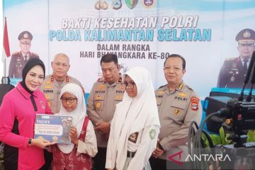 Kacamata minus penyambung harapan&nbsp;