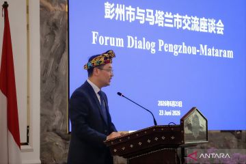 Sambutan Wakil Wali Kota Pengzhou Lu Min